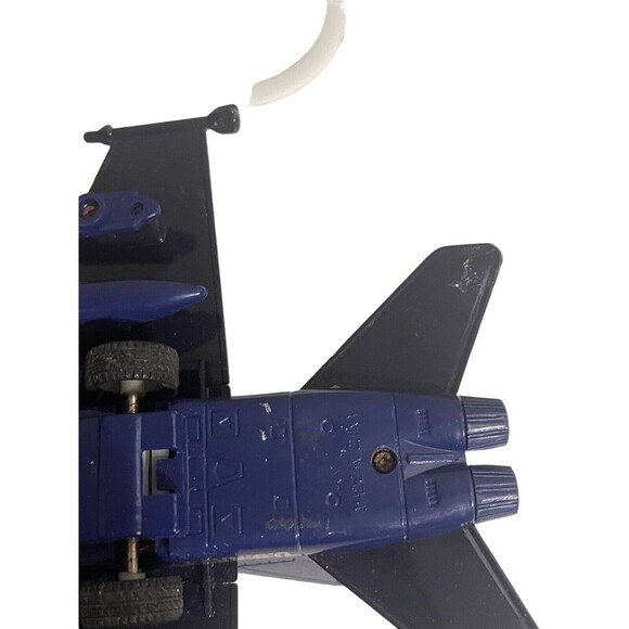 U. S. Navy F/A 18 Hornet Blue Angels Die Cast Pull Back Model - #1 Working 9” - Picture 10 of 15